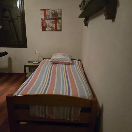 Проживание в семье The Private House Paroy